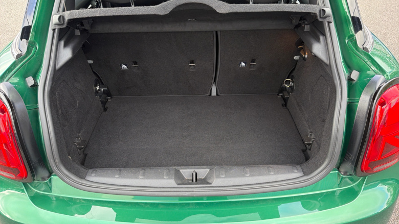 MINI Hatchback 2.0 Cooper S Sport 5dr Auto Petrol Hatchback